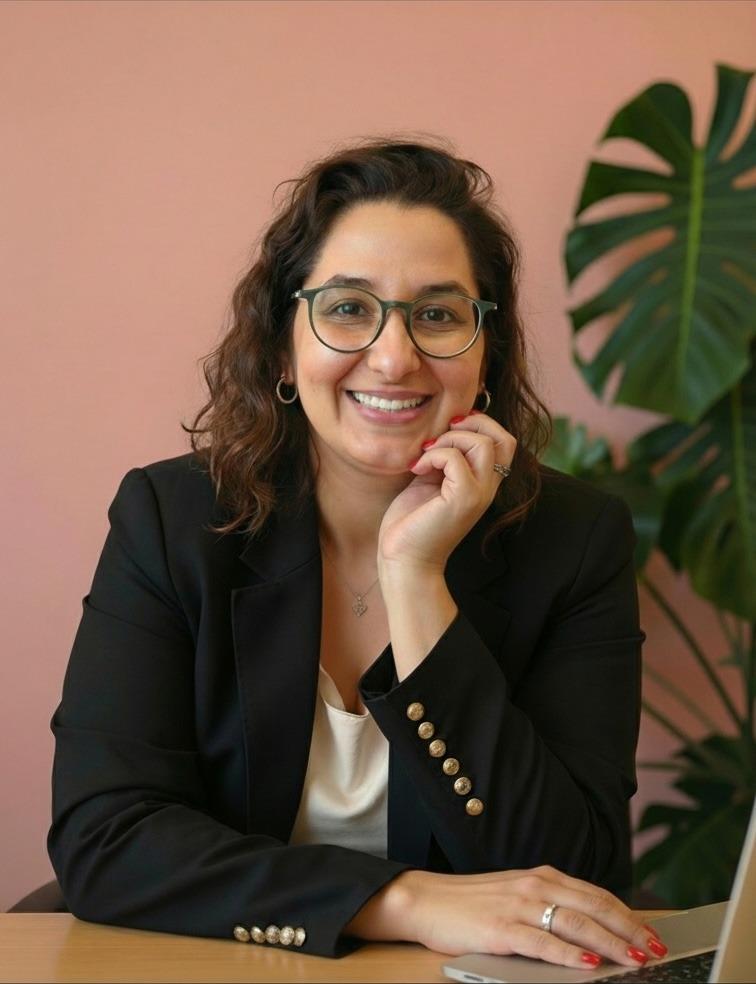 ד״ר מיכל עובדיה - מומחית בגינקולוגיה, רפואת גיל המעבר ואורוגניקולוגיה במרפאת גפן